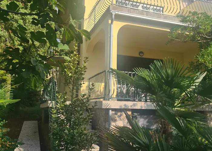 Botanica House Krk *
